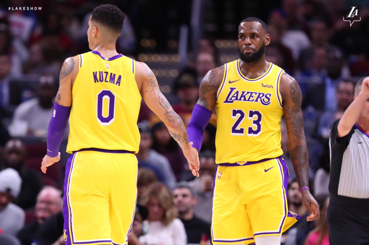 色的表現輕 色的表現輕