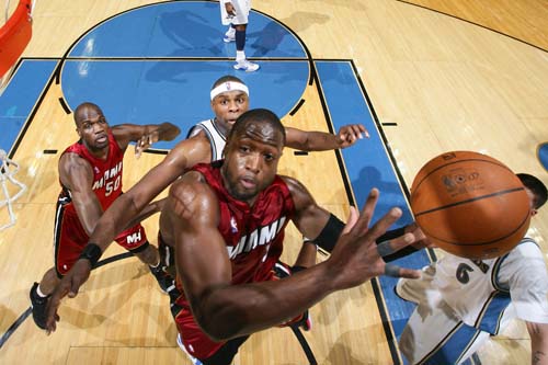 更是对观众 更是对观众